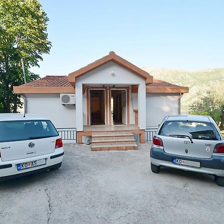 Apartmani Prcanj Kotor Buitenkant foto